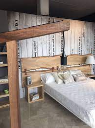 In legno massello, in faggio, in legno lamellare. Testata Letto Legno Grezzo