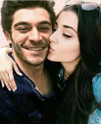 Pin By Abdul Majid Khatri On Hayat And Murad Murat And Hayat Pics Cute Love Stories Cute Love Couple