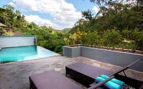 Genießen sie ihren aufenthalt im the payogan villa resort & spa und lernen sie gleichzeitig ubud von seiner besten seite kennen. Payogan Villa Resort Spa 5 Adiwana D Nusa Beach Club Resort 4 Villa Kayu Raja 4 Ubud Bis Zu 70 Voyage Prive