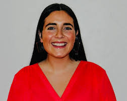 Monique Redmond's Instagram, Twitter & Facebook