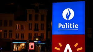 Le centre de crise fédéral a communiqué les chiffres moyens de l'épidémie pour la belgique. Non Respect Du Couvre Feu La Police Belge A Dresse 165 Proces Verbaux Par Jour