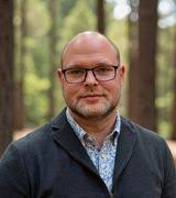 104 Evandale Dr, Pittsburgh, PA 15220 [Price Cut $5,100]