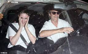 Neither rooney or joaquin have confirmed the news publicly, and had previously refused to comment on the pregnancy as they keep their lives away this is the couple's first child together, first meeting on the set of spike jonze movie her in 2013. New Joaquin Phoenix And Rooney Joaquin Phoenix Italia Facebook