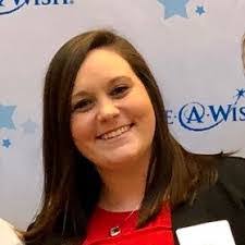 Amanda Warnick's Instagram, Twitter & Facebook