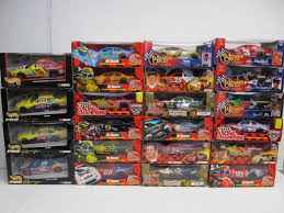 New and used items, cars, real estate, jobs, services, vacation rentals and more virtually anywhere in ottawa. Large Lot Of 1 24 Scale Diecast Nascar Race Cars Little Canada Estate Auction Antiques Collectibles More K Bid
