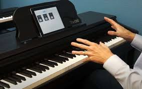 How do you play on keyboard? Piano That Lights Up Keys Keyboard That Teaches You To Play Allegro Keys