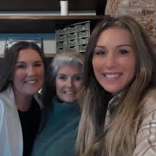 Marjorie Bryan@Ballermomhayhan_ (@ballermomhayhan)