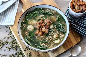 Serve with rice topped with chilli sauce on a side. Mung Bean Soup Guisadong Monggo Ang Sarap