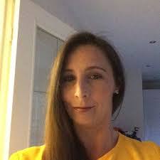 Taylor Betts's Instagram, Twitter & Facebook