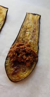 Roules D Aubergines Farcis A La Sauce Tomate My Tasty Cuisine Aubergines Farcies Sauce Tomate Alimentation