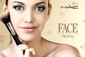 apply your own makeup with a mac makeup