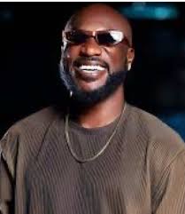 Celebrating Monday Ladies: Their Unique Charm 🦋❤️