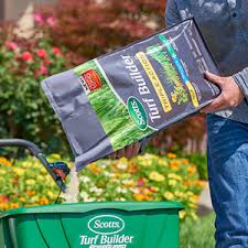 We aim to provide outstanding service and back it up with no contracts, no cancellation fees and our 100% satisfaction protection guarantee! Scotts Turf Builder Weed Feed 40 Lb