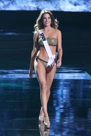 Carlas barber ha amanecido este sábado recordando uno de sus mejores momentos de su vida. Carla Barber Garcia Miss Universe 2015 Preliminary Round 01 Gotceleb