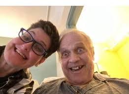 January 11 will be my dad's 4 year anniversary I miss him like crazy can't  stop thinking about him 🥺🥺🥺