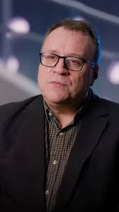 Lydia Welsh's Instagram, Twitter & Facebook