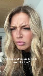 Jenna Crowell's Instagram, Twitter & Facebook