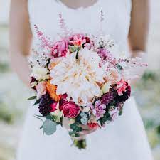 Check spelling or type a new query. Bunte Brautkugel Heiraten Mit Braut De Brautstrauss Blumenstrauss Hochzeit Brautstrausse