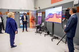 Campnut 3 часа 46 минут 30 секунд. Odfjell And Prototech Present The Fuel Cell Project To Prime Minister Erna Solberg Odfjell Se