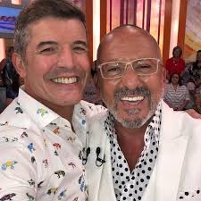 Listen to joao baiao 1 | soundcloud is an audio platform that lets you listen to what you love and share the sounds you stream tracks and playlists from joao baiao 1 on your desktop or mobile device. Joao Baiao Na Tvi Sou Eu Bom Dia Revelou Ao Lado De Manuel Luis Goucha
