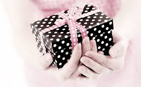 Heeft jouw moeder een moeilijke tijd achter de rug? 10 Moederdag Cadeau Tips Waar Je Moeder Heel Blij Van Wordt Eh