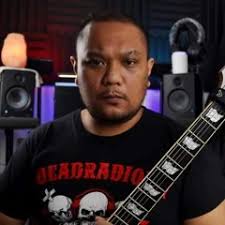 Stream David Custard music