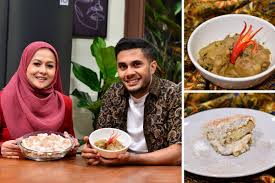 Fikry, 24, tercalon bagi kategori artis lawak meletop ame2019 dan bakal bersaing bagi merebut gelaran itu. Sedapnya Resepi Ayam Masak Kurma Serta Tiramisu Air Tangan Fikry Ibrahim Shatorah Ni