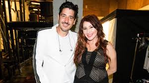 When a woman i know, janelle, first began dating her boyfriend exclusively, she thought she. Nkotb S Jonathan Knight And Pop Star Tiffany Talk Dating Coming Out And 31 Year Friendship Exclusive Entertainment Tonight