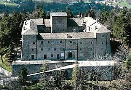 Prezzi al metro quadro delle zone di reggio emilia nel corso del mese di maggio 2021, il prezzo richiesto per gli immobili in vendita a reggio emilia è stato più alto nella zona periferia sud, con € 1.827 per metro quadro. Montefiorino Rocca Torre Del Mercato Italia Reggio Emilia Reggio