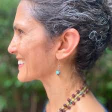 Lori Mccarter's Instagram, Twitter & Facebook