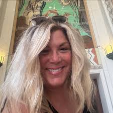 Do you wear water shoes that dry quickly and can double as regular shoes?  (Link a good pair please 😊) Or just pack along a change of shoes? I'm  probably overthinking but