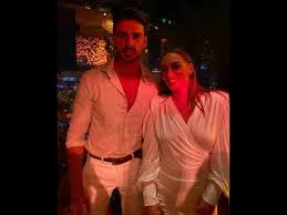 Michele morrone girlfriend.michele morrone has dated new girlfriend and michele morrone girlfriend 2021 and michele morrone girlfriend noweverything you want. Michele Morrone In Dubai Youtube
