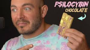 Ramon Silver's Instagram, Twitter & Facebook