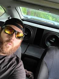 2 Skar DDX12D4s in a 4.5 Cubic Foot Q Bomb Box