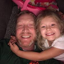 What are the best fender options for a 2025 Avalon LSZ 2385 in  Oklahoma/Arkansas lakes?