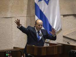 Who is naftali bennett ? Qwbakbbmbhhkom