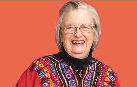 Who was the first woman to win a Nobel Prize in Economics?