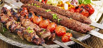 Gençlik çağlarından beri kebap aydın usta için bir tutkuydu ve bu tutkuya maharetli elleriyle adana kebap'da yeni bir devir açtı. Adana Durum Kebap Evi Sultan Selim Mah Getiryemek