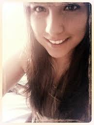 Elizabeth Plata's Instagram, Twitter & Facebook