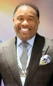 Marcus Paris's Instagram, Twitter & Facebook