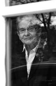 She was a student in the college when zoltan fabri. Bck Z2kqwa57gm