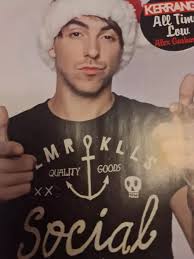 VIC FUENTES PIERCE The Veil Alex Gaskarth All Time Low A4 Poster Kerrang  Mag £5.97