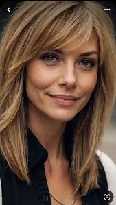 Laura Grissom's Instagram, Twitter & Facebook