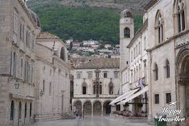 Η κυβέρνηση της κροατίας, χώρας μέλους του nato από το 2009 και της ευρωπαϊκής ένωσης από το 2013, ανακοίνωσε ότι αποφάσισε. Kroatia Plhrhs Ta3idiwtikos Odhgos Gia Ton Dhmofilh Proorismo Ths Notioanatolikhs Eyrwphs Happy Traveller