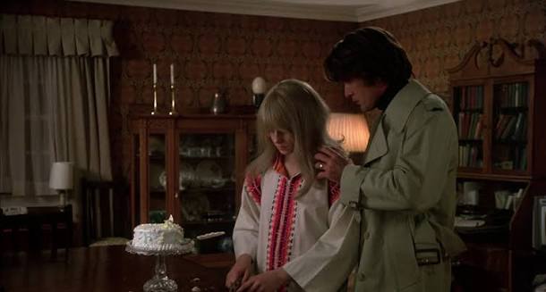 Room 207 Press: On a Thousand Walls #14: The Little Girl Who Lives Down the  Lane (1976)