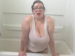 Chubby blonde goddess in bathroom scene. Free Bbw Bath Porn Videos 993 Tubesafari Com