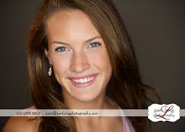 Senior yearbook pictures