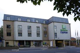 Mentre sei a londra, potrai provare alcuni dei ristoranti a pochi passi dall'holiday inn london, come duck. Top 3 Star Hotels In Marlow England Gb