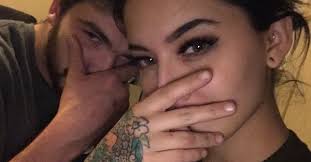 zara brooks (@zarabr00ks)