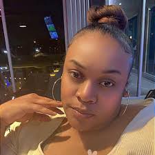 BREAKING 🚨Vehicle of a Missing Greenwood woman Found in Jackson Apartment  Complex Jackson Police is here at Northtown Apartment Complex where the car  of Missing 20-year-old Khalea Brister was found. Bitster's Mother